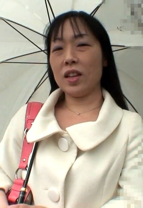 My Hairy Asian Stepmom, Scene 1