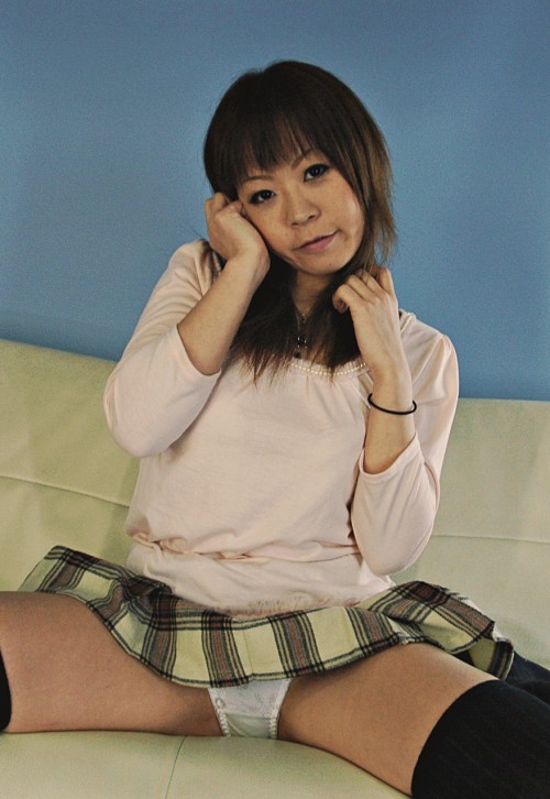Asian Casting Couch 1-Riku
